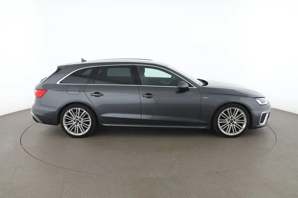 Audi A4 (2020) — foto 13 van 16