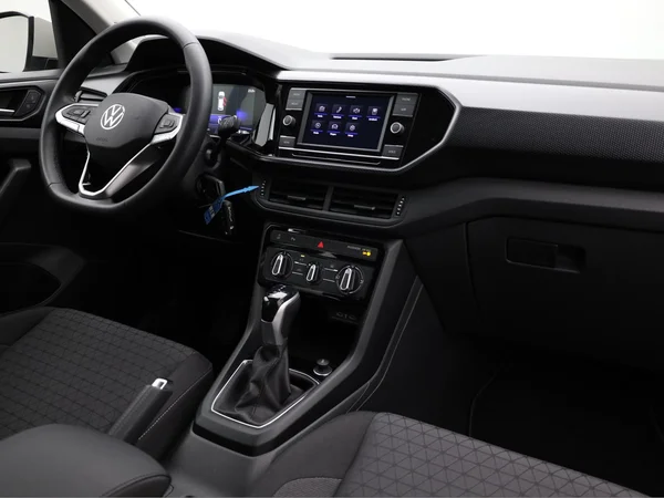 VOLKSWAGEN T-Cross (2024) — foto 11 van 17