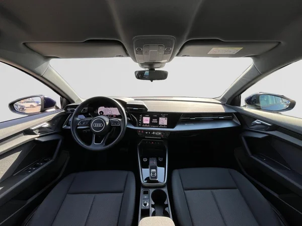 AUDI A3 Sportback (2024) — foto 15 van 21
