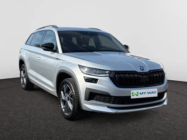 SKODA Kodiaq (2023) — foto 9 van 14