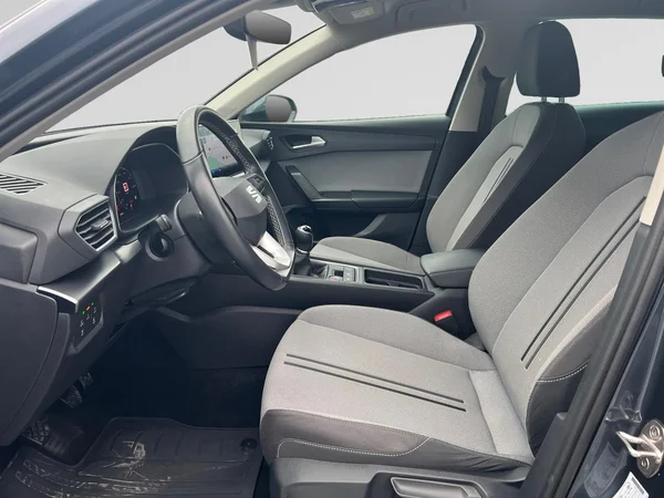SEAT Leon ST Dsl (2023) — foto 3 van 18