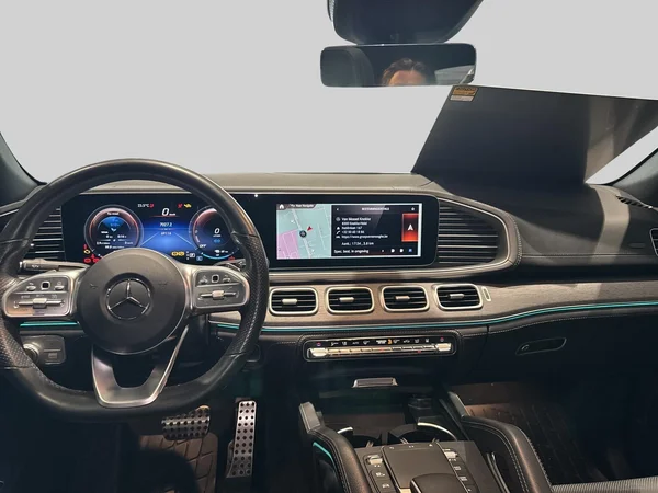Mercedes-Benz GLE (2022) — foto 5 van 23