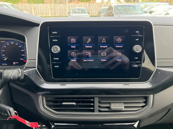 VOLKSWAGEN T-Cross (2025) — foto 5 van 24