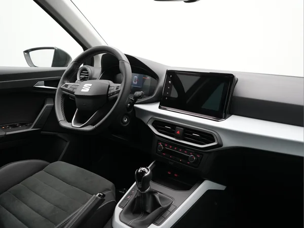 SEAT Arona (2023) — foto 10 van 40