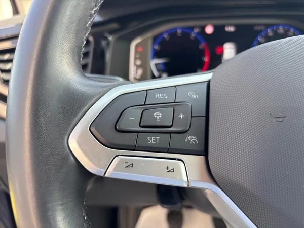 VOLKSWAGEN Taigo (2022) — foto 19 van 20