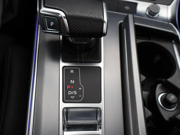 AUDI S7 Sportback (2022) — foto 21 van 32