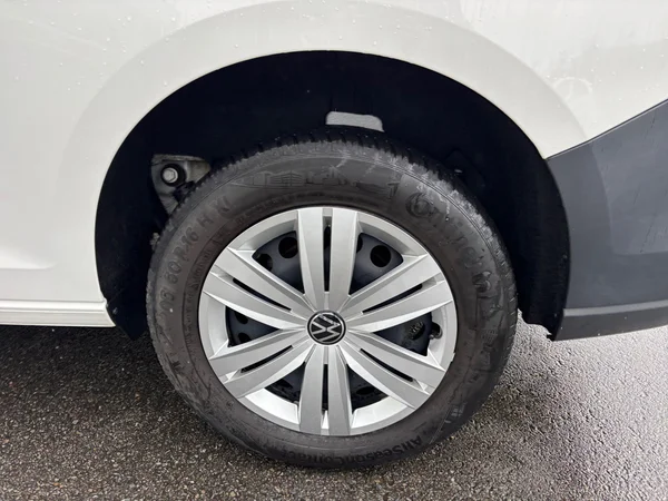 VOLKSWAGEN Caddy Van (2025) — foto 10 van 18
