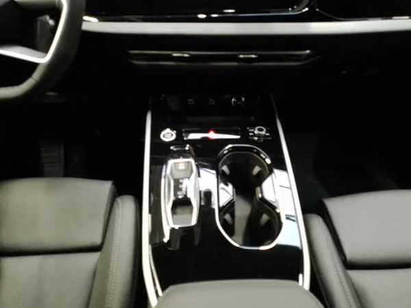 AUDI A5 Avant (2024) — foto 6 van 15