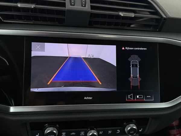AUDI Q3 (2022) — foto 11 van 31