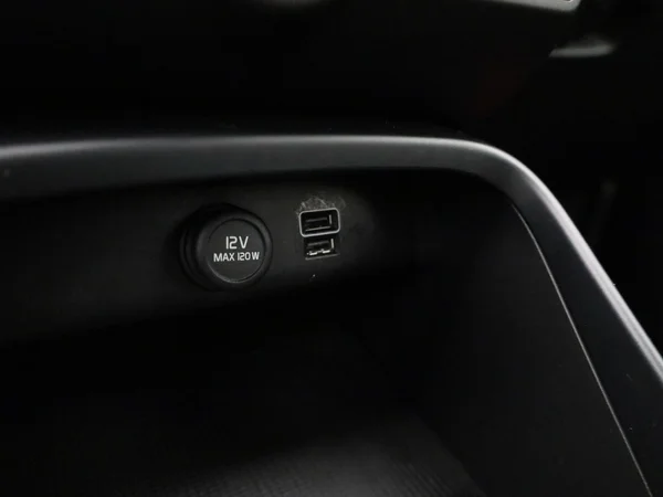 Volvo XC40 (2021) — foto 15 van 41