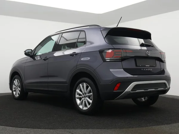 VOLKSWAGEN T-Cross (2025) — foto 12 van 27