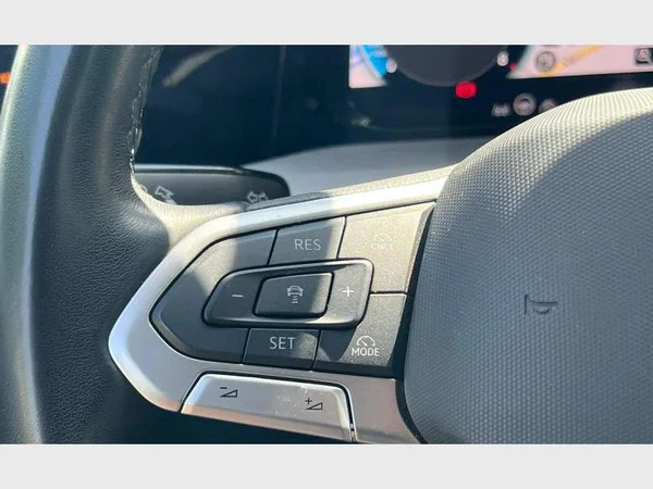 Volkswagen Golf VII SW (2024) — foto 3 van 22