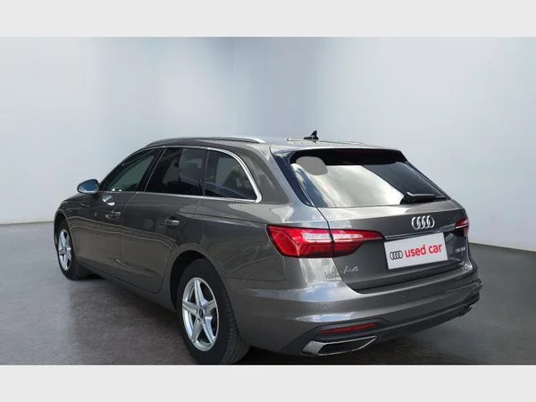 Audi A4 Avant (2022) — foto 26 van 29