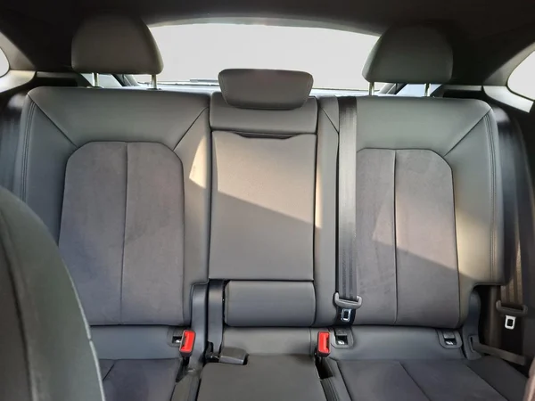 AUDI Q3 Sportback (2024) — foto 10 van 24