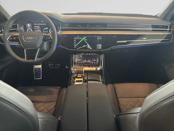 AUDI A8 PHEV (2026) — foto 16 van 19