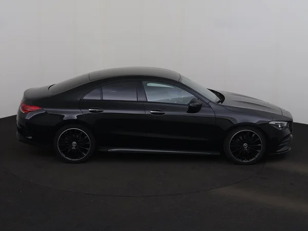 MERCEDES CLA 180 (2019) — foto 22 van 26