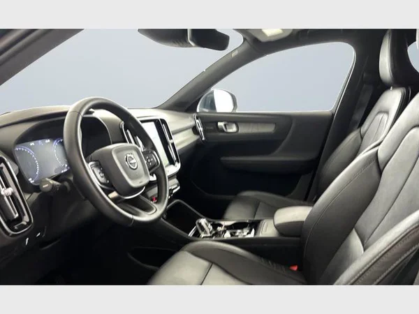 Volvo XC40 (2020) — foto 27 van 27
