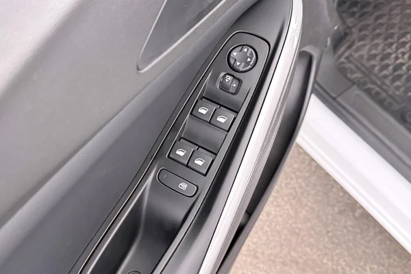 Opel Grandland (2024) — foto 15 van 26