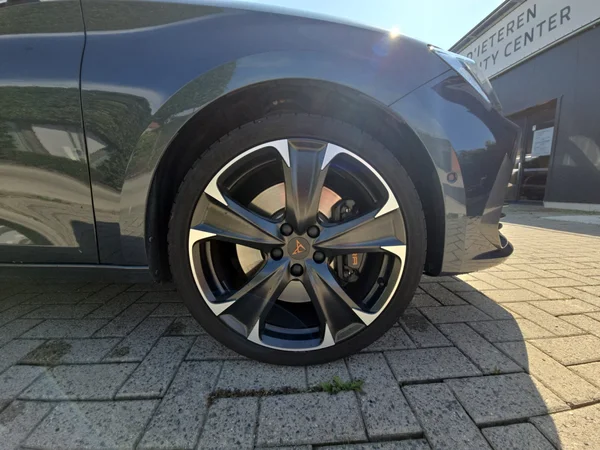 CUPRA Leon ST (2023) — foto 5 van 23