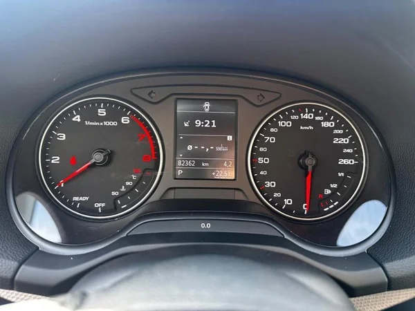 AUDI Q2 (2020) — foto 25 van 33
