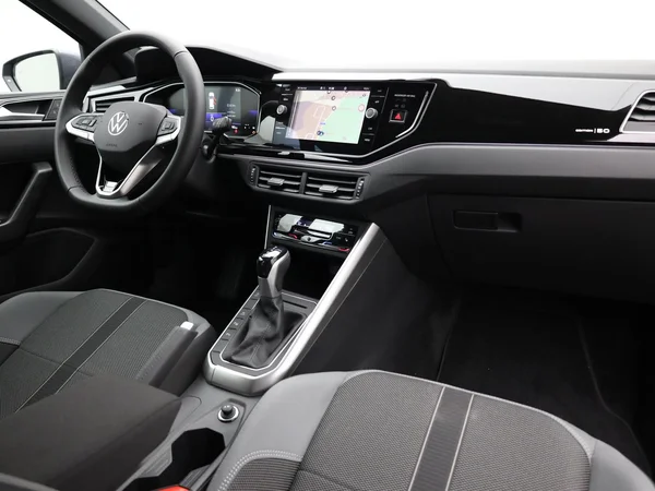 VOLKSWAGEN Polo (2026) — foto 16 van 22