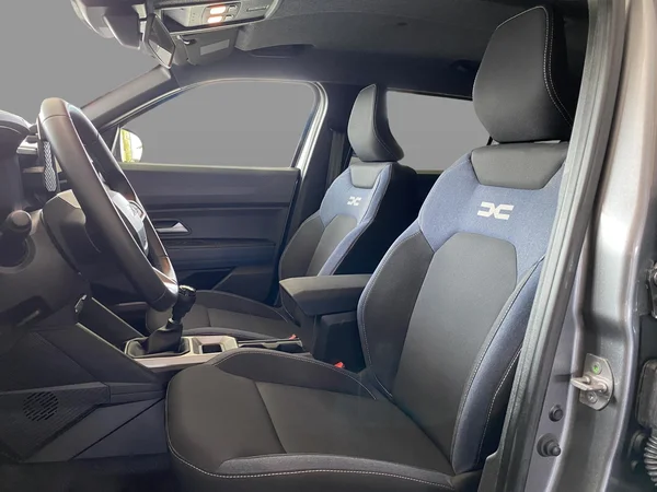 Dacia Duster (2024) — foto 5 van 22