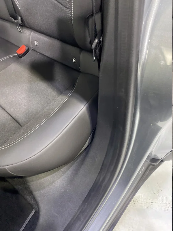 Jeep E-Avenger (2024) — foto 65 van 74