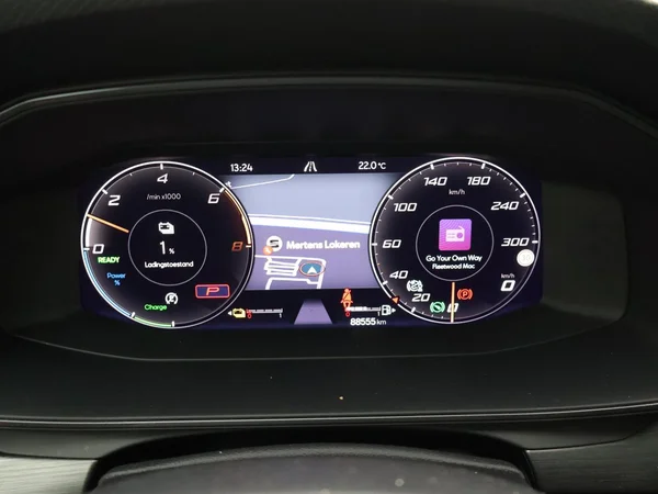 CUPRA Leon ST e-Hybrid (PHEV) (2024) — foto 9 van 29