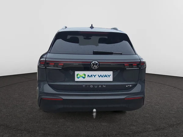VOLKSWAGEN Tiguan (2025) — foto 24 van 24
