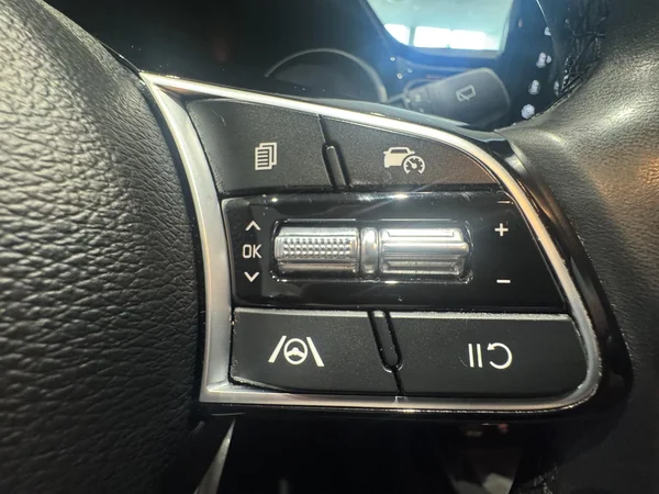 Kia cee'd (2023) — foto 10 van 26