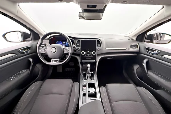 Renault Megane Berline Phase II E-TECH (PHEV) (2022) — foto 5 van 32