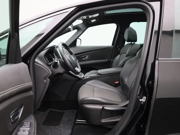 Renault Grand Scénic (2023) — foto 39 van 39