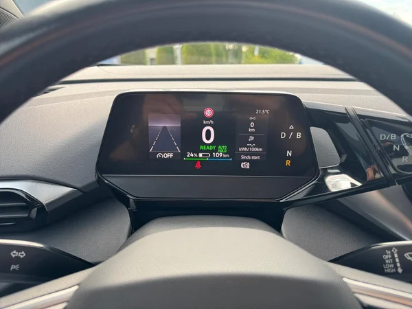 VOLKSWAGEN ID.4 (2022) — foto 15 van 16