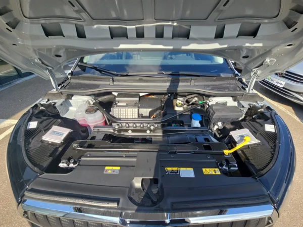 SKODA Enyaq Coupé (2025) — foto 5 van 24