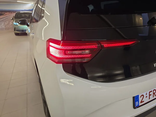 VOLKSWAGEN ID.3 (2024) — foto 2 van 24