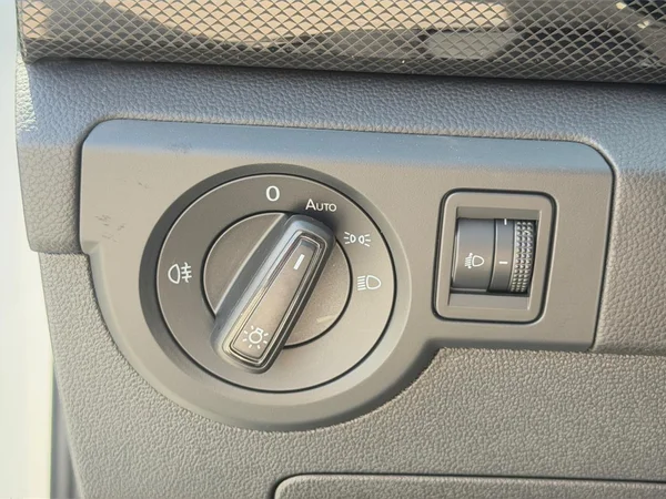VOLKSWAGEN T-Cross (2025) — foto 19 van 19