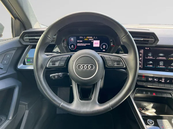 AUDI A3 Sportback (2024) — foto 4 van 24
