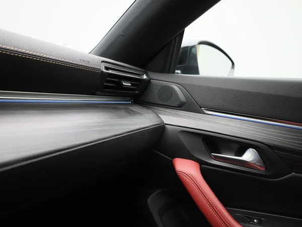 Peugeot 508 (2022) — foto 19 van 48