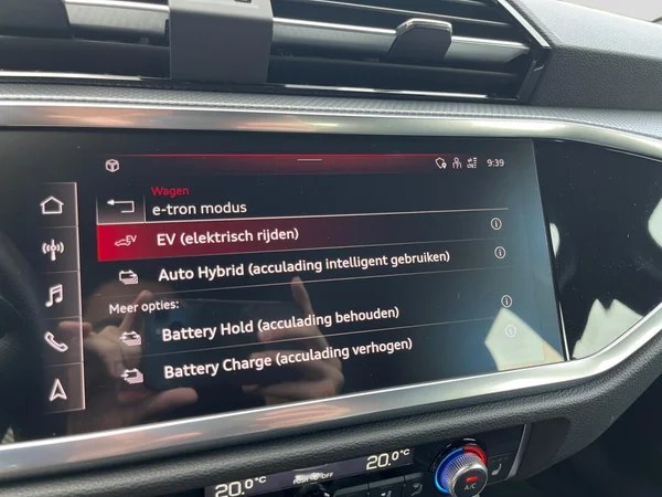AUDI Q3 (2021) — foto 11 van 23