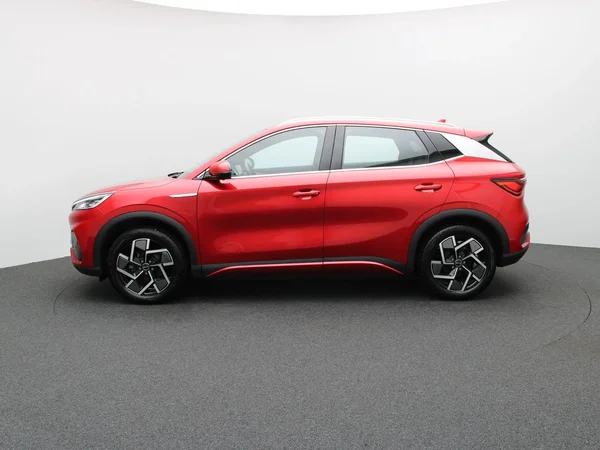 BYD ATTO 3 (2023) — foto 29 van 33