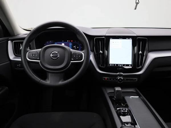 Volvo XC60 (2021) — foto 42 van 44