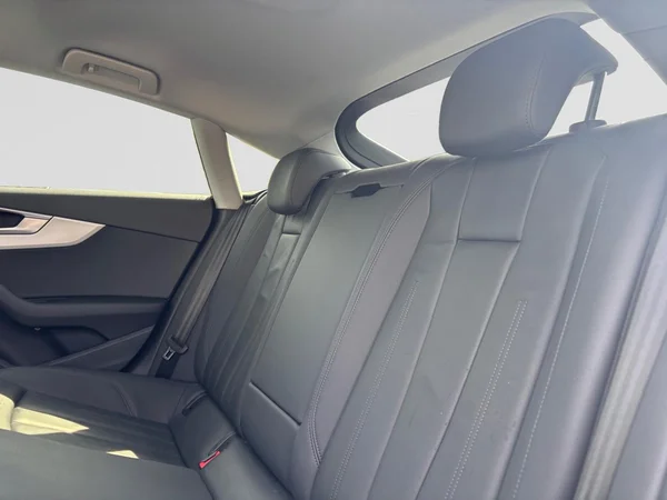 AUDI A5 Sportback (2023) — foto 10 van 21