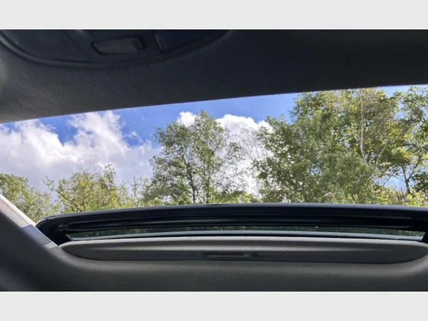 Kia RIO (2020) — foto 14 van 29