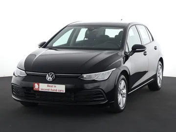 VOLKSWAGEN Golf (2024)