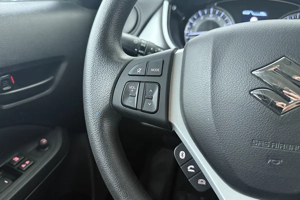 Suzuki Vitara (2021) — foto 5 van 15