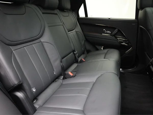 LAND ROVER Range Rover Sport PHEV (2024) — foto 28 van 28