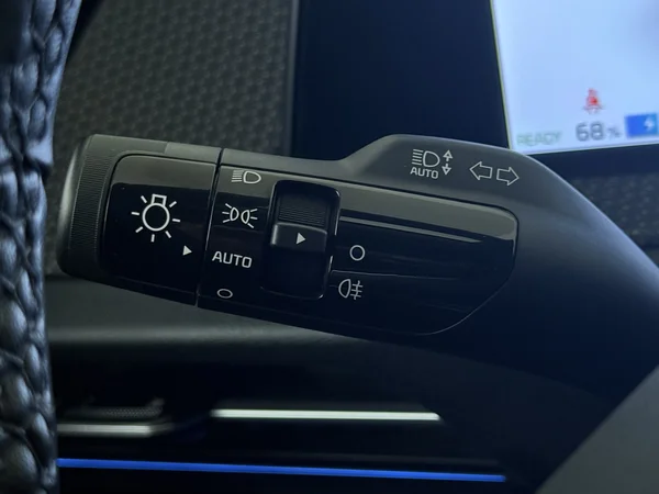 KIA EV6 (2022) — foto 16 van 33