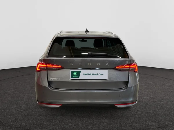 SKODA Octavia Combi (2026) — foto 3 van 24