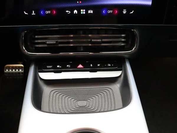 Mercedes-Benz CLA (2026) — foto 11 van 32