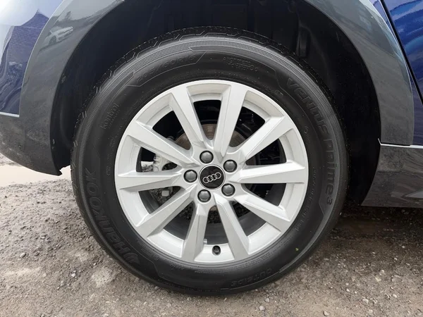 AUDI A1 Allstreet (2025) — foto 8 van 17